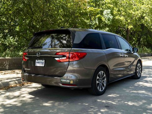 Used 2022 Honda Odyssey EX-L image 9