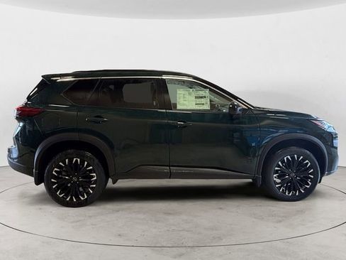 New 2026 Nissan Rogue SV image 7