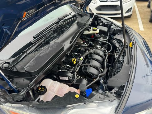 Used 2020 Ford Transit Connect XL image 17