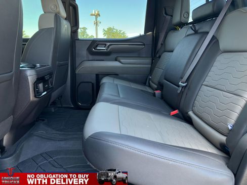 Used 2024 Chevrolet Silverado 1500 ZR2 w/ Technology Package image 21