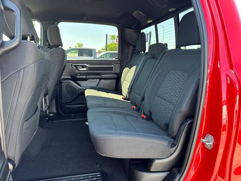 Used 2025 RAM 1500 Big Horn AWD/4WD image 6
