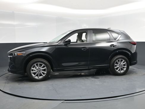 New 2025 MAZDA CX-5 AWD 2.5 S w/ Preferred Package image 3