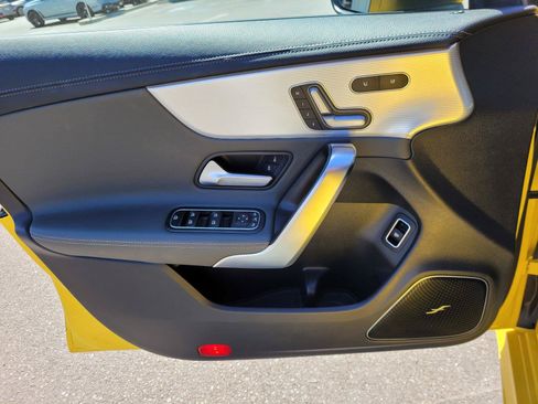Used 2020 Mercedes-Benz CLA 250 image 23