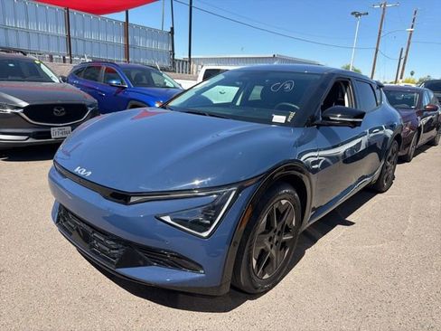 Used 2025 Kia EV6 Wind image 4