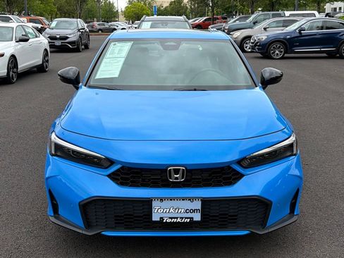 Used 2025 Honda Civic Sport Touring image 3