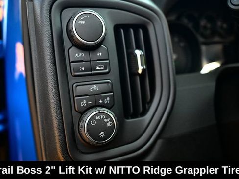 New 2025 Chevrolet Silverado 1500 Custom AWD/4WD image 17