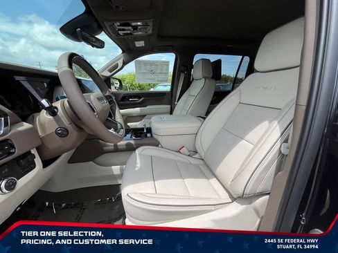 New 2026 GMC Yukon XL Denali w/ Denali Reserve Package AWD/4WD image 10