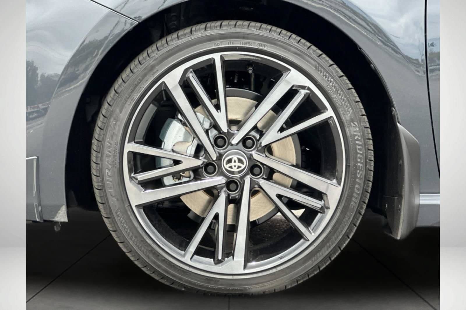 New 2026 Toyota Camry XSE AWD/4WD image 31