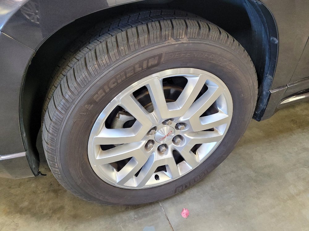 Used 2016 GMC Acadia Denali FWD image 31
