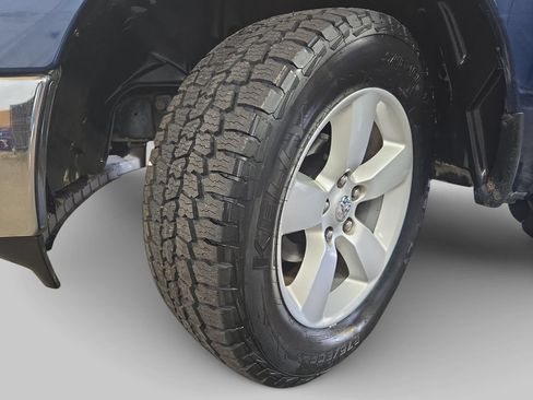 Used 2022 RAM 1500 Classic SLT w/ Electronics Group AWD/4WD image 34