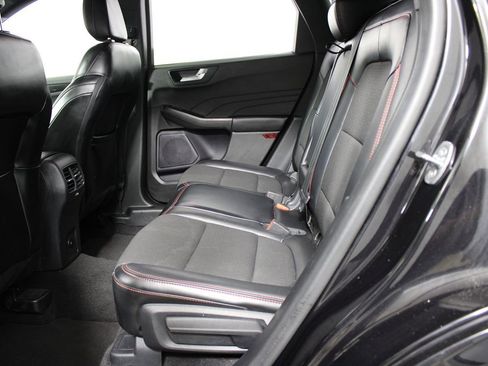 Used 2024 Ford Escape ST-Line image 27