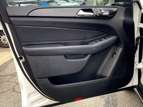 Used 2018 Mercedes-Benz GLE 350 4MATIC image 18