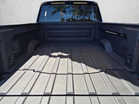 Used 2025 Rivian R1T Adventure Dual AWD/4WD image 6