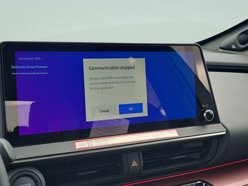 New 2026 Toyota Prius Plug-In Hybrid FWD image 22