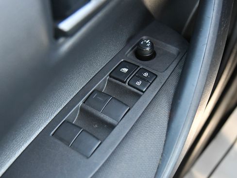 Used 2024 Toyota Corolla LE image 32