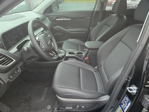 Used 2025 Kia Seltos EX image 6