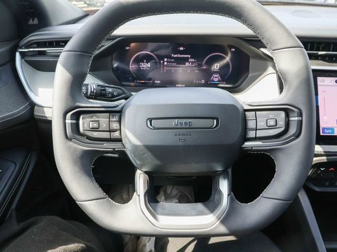 New 2026 Jeep Cherokee Laredo AWD/4WD image 27