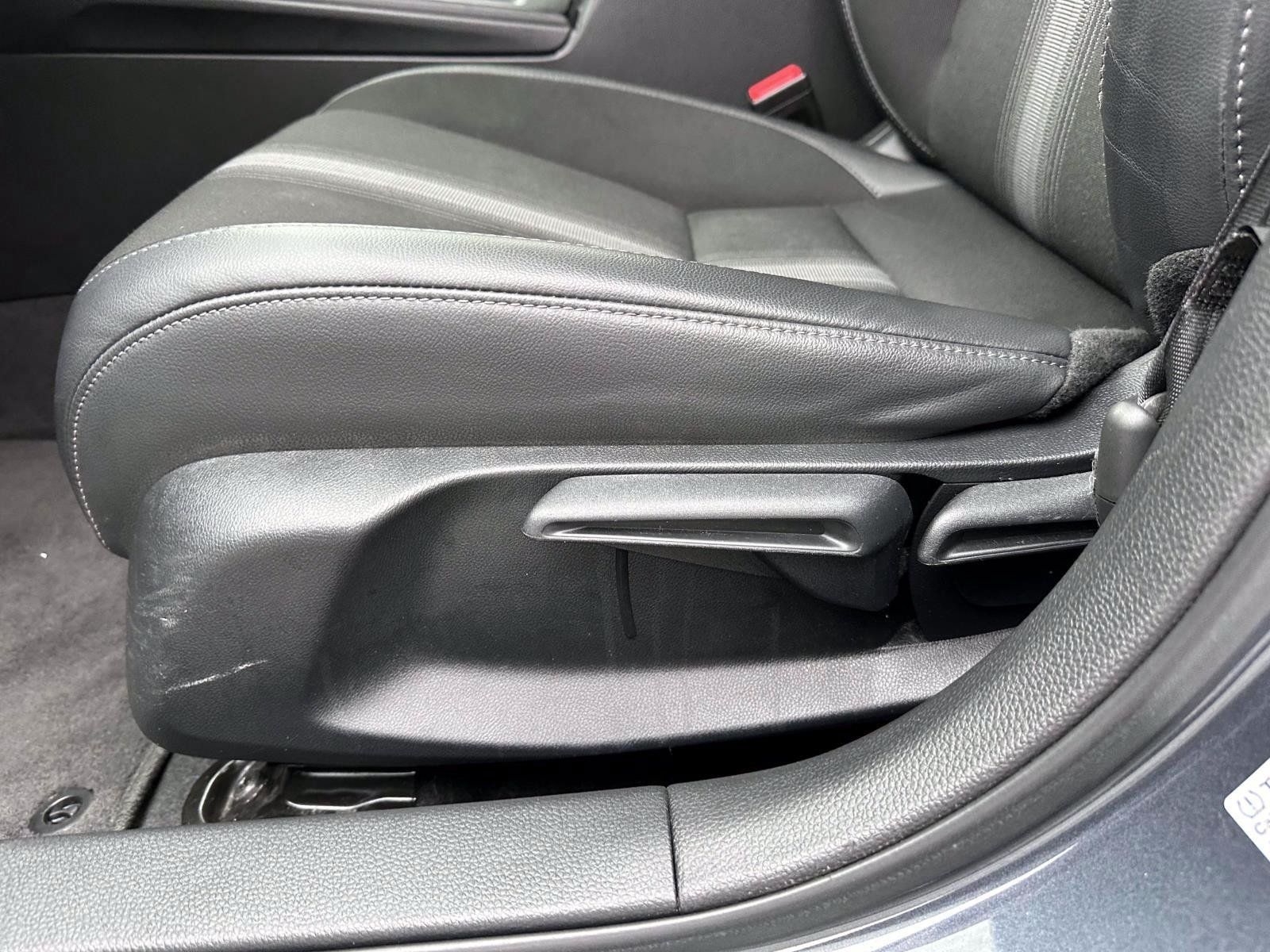 Used 2023 Honda Civic Sport image 10