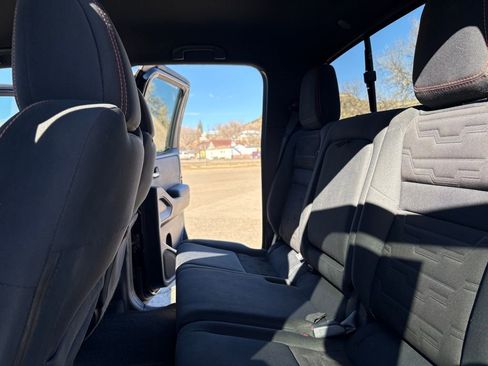 Used 2022 Nissan Frontier PRO-4X w/ Off-Road Protection Package image 17