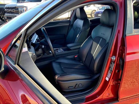 Used 2024 Kia K5 GT-Line w/ GT-Line Premium Package image 8