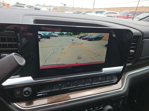 Used 2025 Chevrolet Silverado 1500 RST RWD image 17