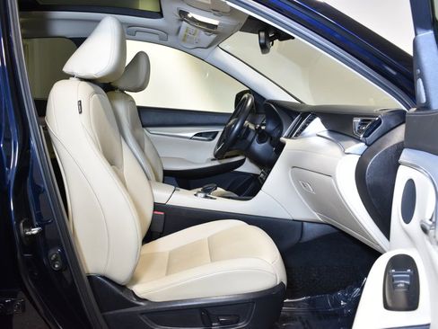 Used 2020 INFINITI QX50 Essential w/ Cargo Package image 31