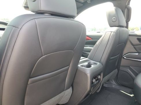Used 2026 Chevrolet Traverse Z71 w/ Driver Confidence Package AWD/4WD image 29