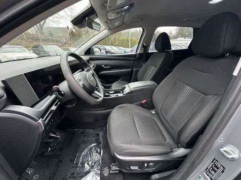 Used 2025 Hyundai Tucson SEL image 16