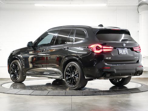 Certified 2024 BMW X3 sDrive30i w/ M Sport Package RWD image 4