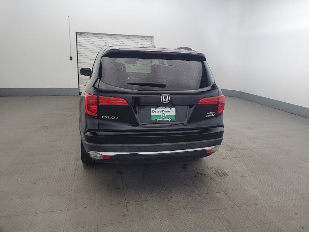 Used 2017 Honda Pilot Touring image 6