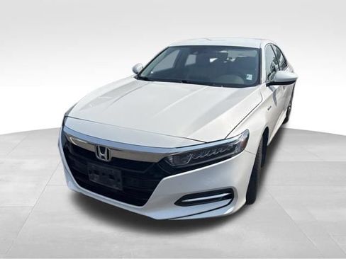 Used 2019 Honda Accord Hybrid image 2