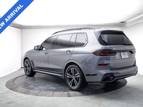 Used 2025 BMW X7 M60i w/ Executive Package image 5