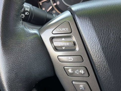 Used 2017 Nissan Armada Platinum w/ Captain Seat Package AWD/4WD image 25