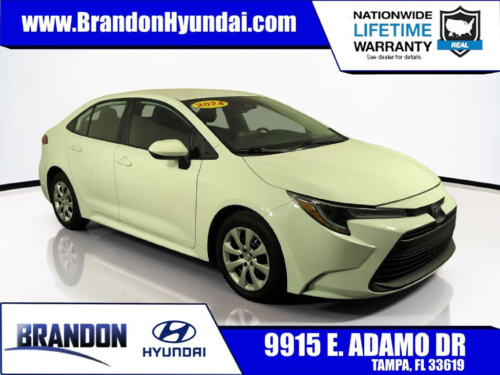 Used 2024 Toyota Corolla LE FWD image 1