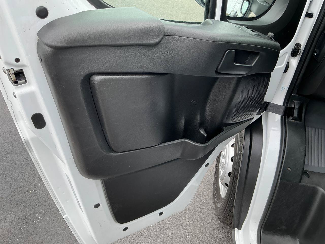Used 2023 RAM ProMaster 2500 FWD image 7