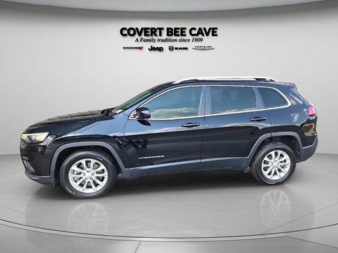 Used 2019 Jeep Cherokee Latitude w/ Popular Appearance Group image 5