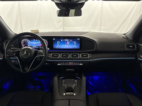 Certified 2025 Mercedes-Benz GLS 450 4MATIC image 14