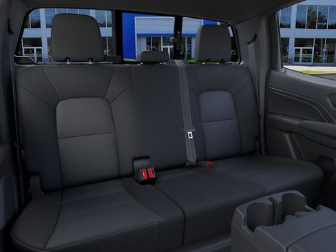 New 2026 Chevrolet Colorado W/T image 17