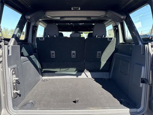 New 2025 Ford Bronco 4-Door image 27