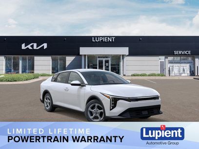 New 2025 Kia K4 LXS