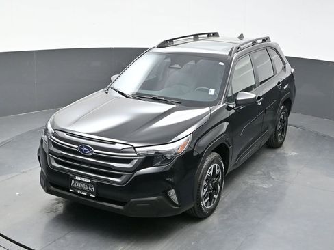 Used 2025 Subaru Forester Premium w/ Convenience Package #1 image 26