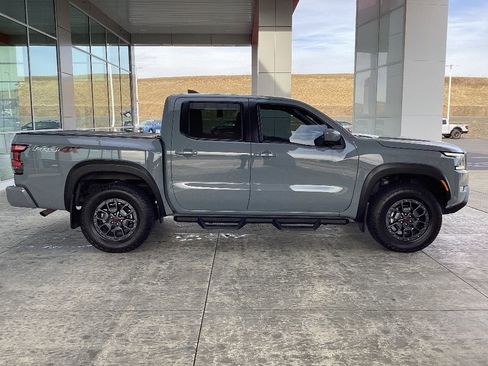 Used 2023 Nissan Frontier PRO-4X w/ Pro-4X Premium Package image 10