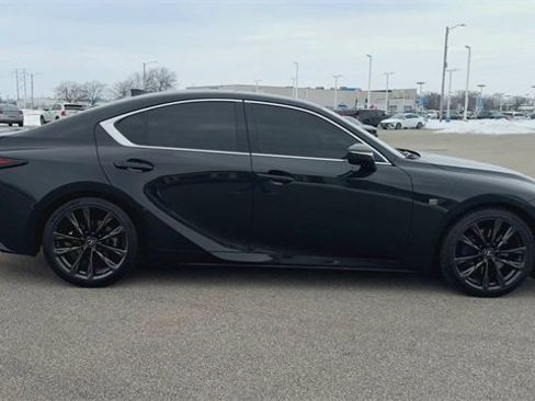 Used 2023 Lexus IS 350 F Sport image 9