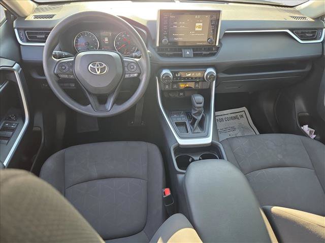 Used 2019 Toyota RAV4 XLE w/ Convenience Package FWD image 18