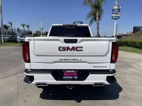 Used 2024 GMC Sierra 1500 Denali w/ Technology Package AWD/4WD image 7
