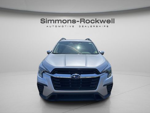 Used 2025 Subaru Ascent Premium AWD/4WD image 8