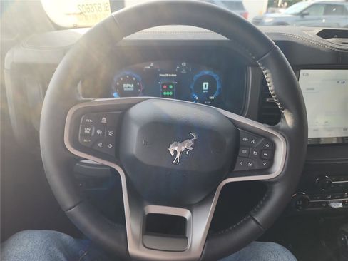 New 2025 Ford Bronco Badlands image 33