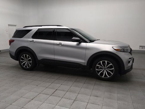 Used 2020 Ford Explorer ST w/ Premium Technology Package AWD/4WD image 11