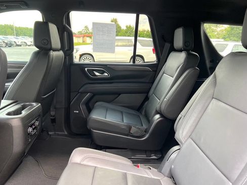 Used 2023 Chevrolet Tahoe Z71 w/ Z71 Off-Road Package AWD/4WD image 11