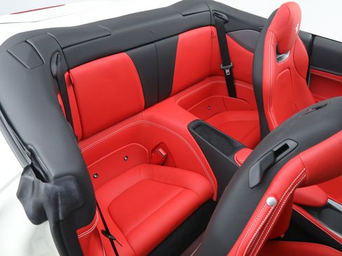Certified 2022 Ferrari Portofino M RWD image 24